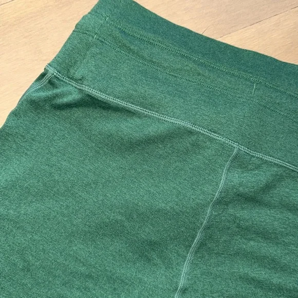 VUORI Halo Vintage Shorts Dreamknit High Rise Cactus Green - Picture 9 of 9